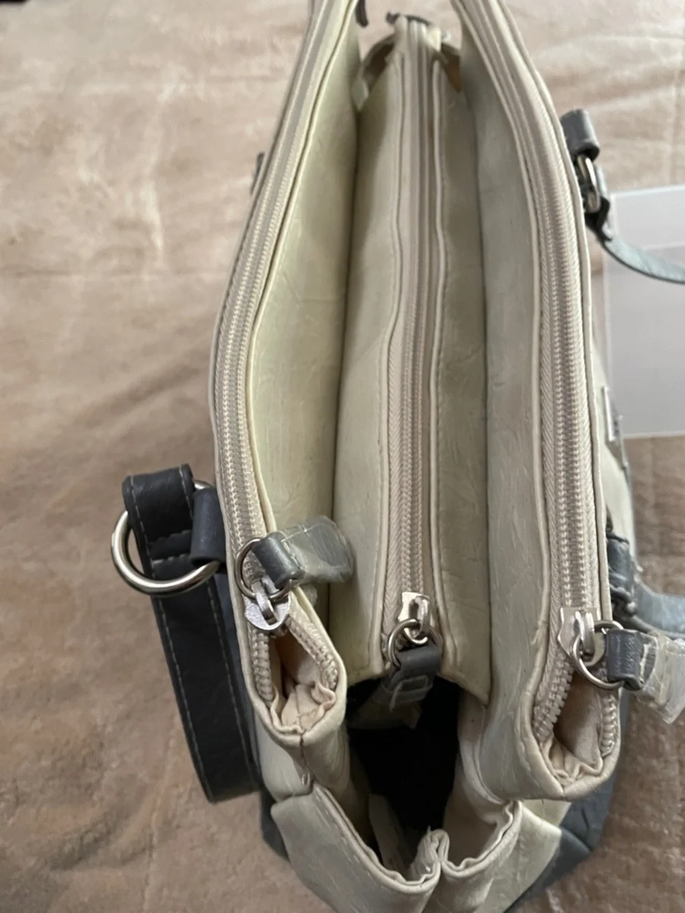 Stone & Co. Cream and Gray Structured Shoulder Tote - Picture 6 of 9